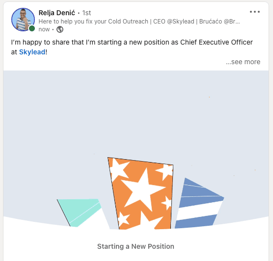 New job alert on LinkedIn feed